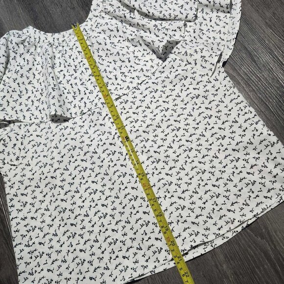 Japanese white ruffle big sleeved dainty floral pattern blouse for work - Picture 13 of 14